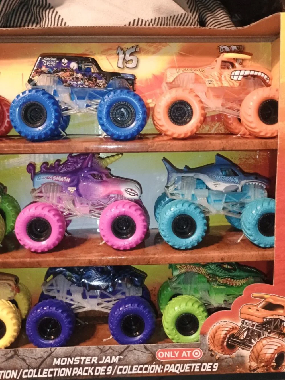 Monster Jam monster mutt